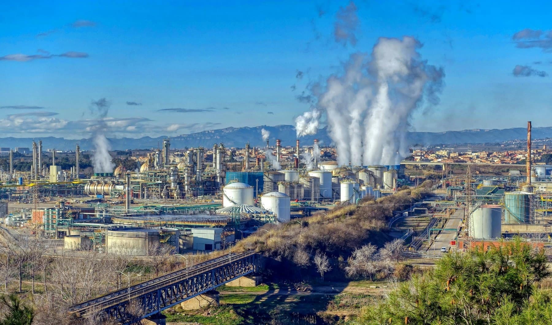 Chemical process plant with storage and transfer infrastructure
